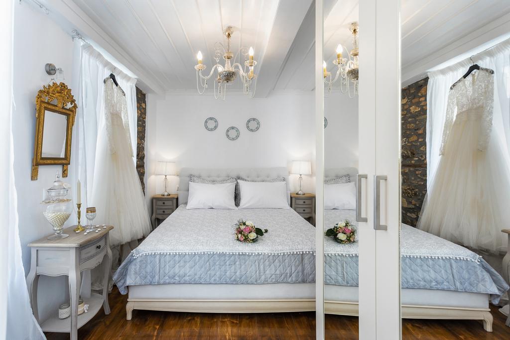 Evagelia'S Deluxe Villa Skopelos Town Exterior photo